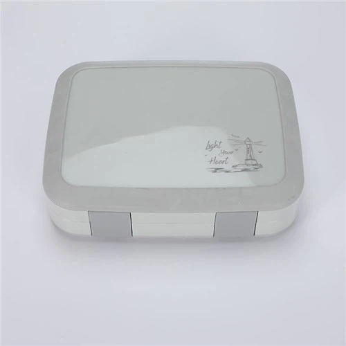 4 कम्पार्टमेंट लंच बॉक्स